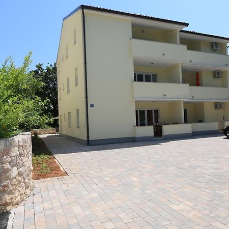 Apartments Saramandic Šilo Екстериор снимка