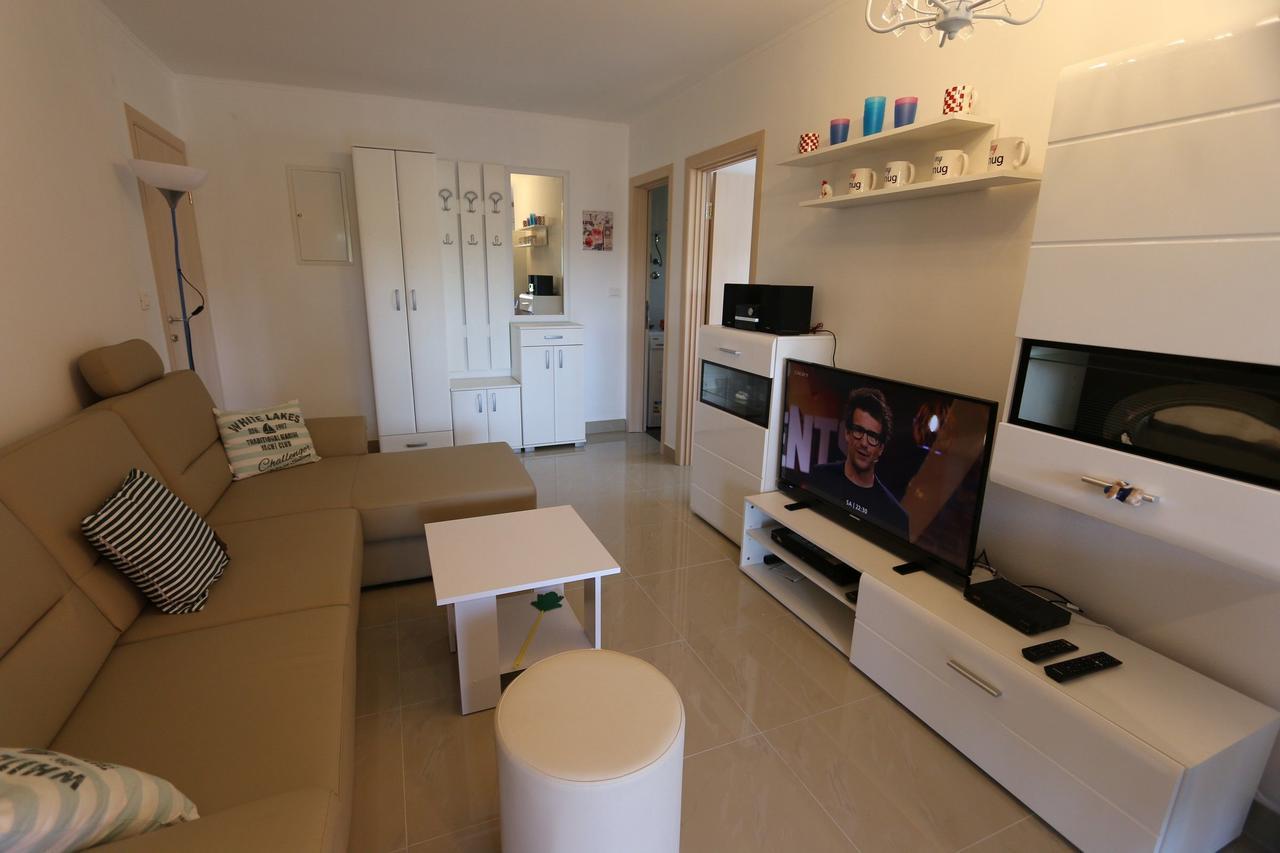 Apartments Saramandic Šilo Екстериор снимка